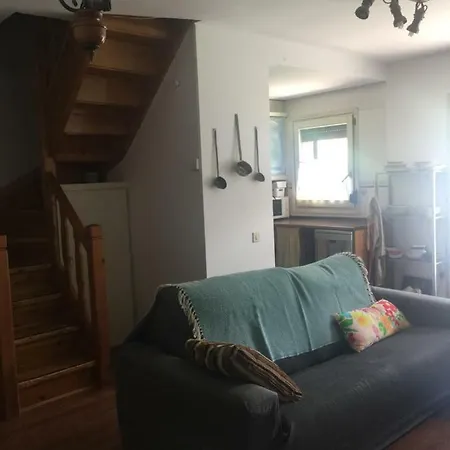 Duplex Con Jardin 公寓 Sesué